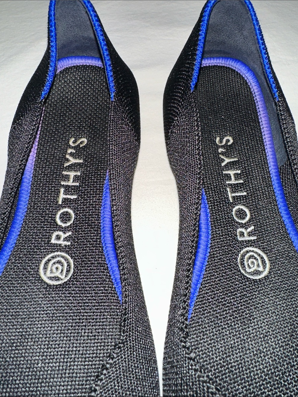 Rothy's Rounded Toe Ballet Flat Size 6.5 - Picture 2 of 9